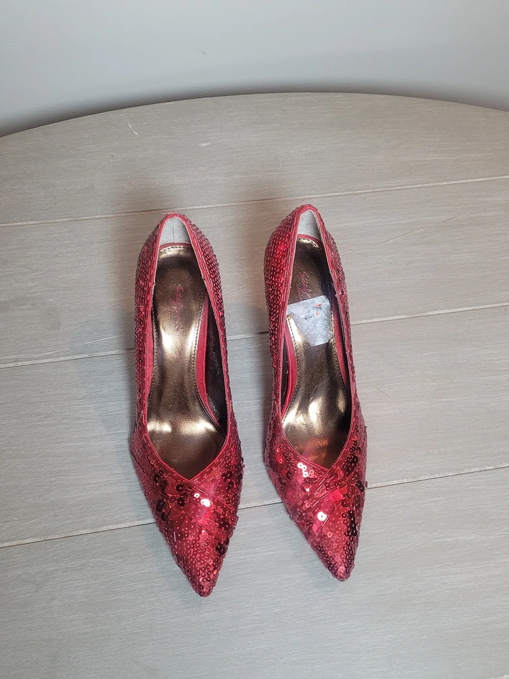 Ruby Slippers Red Sequin Pointed-Toe Women's Heels Size 9